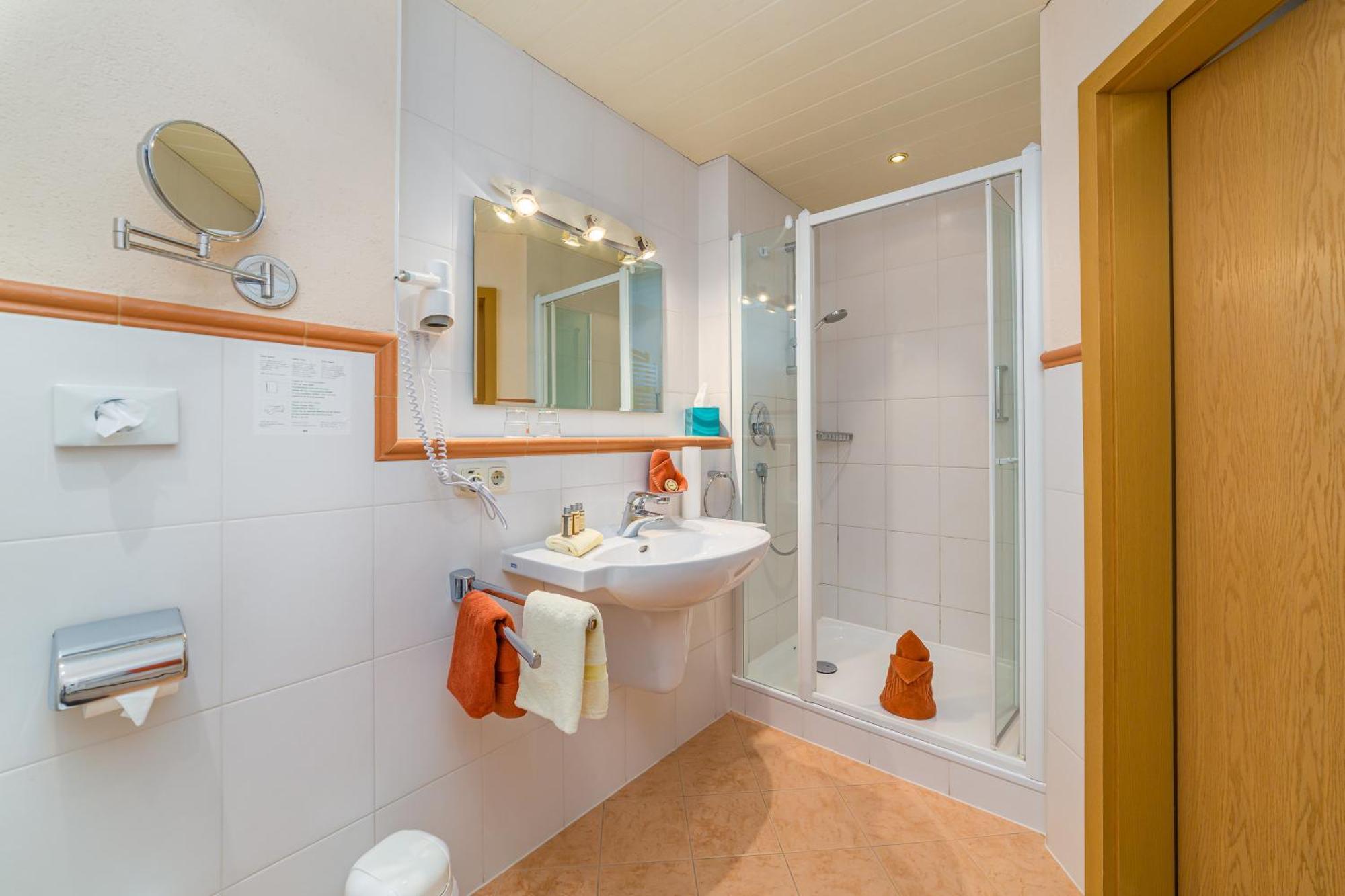 Gaestehaus Linsinger Bad Wiessee Zewnętrze zdjęcie